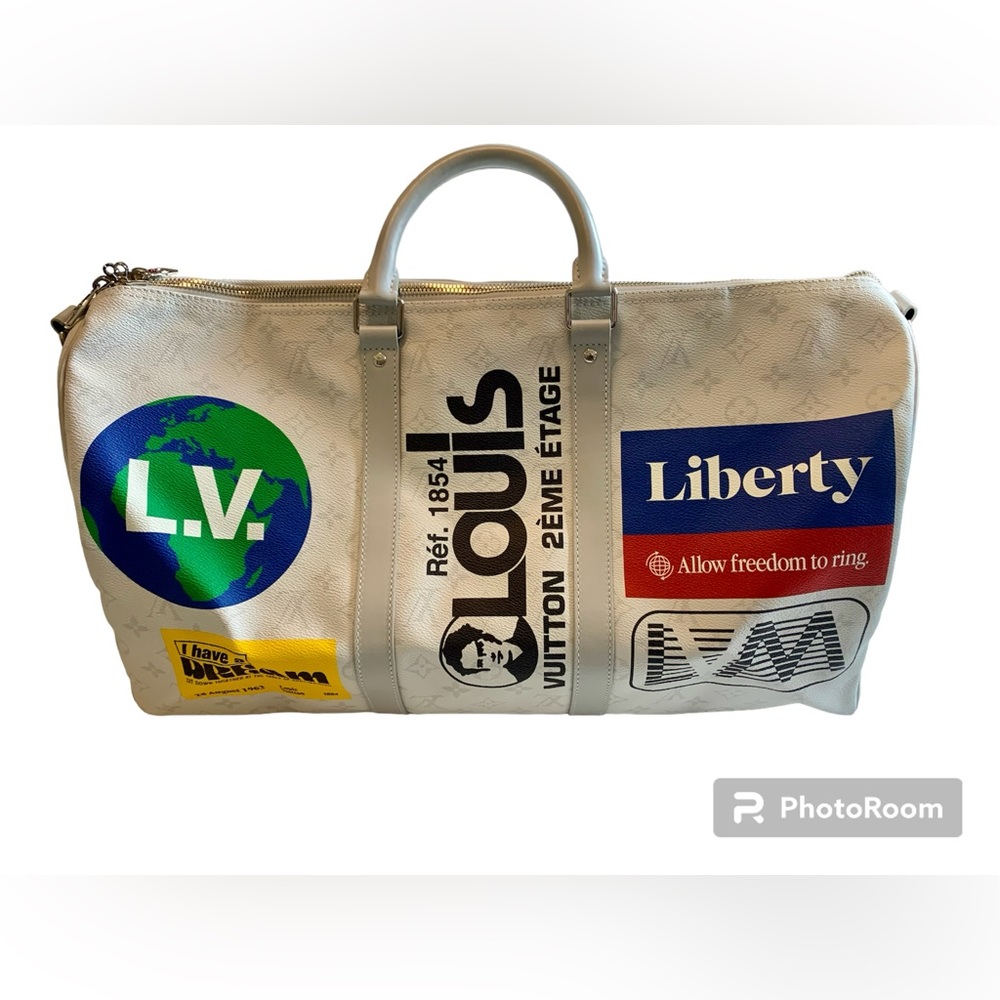 Louis Vuitton Antarctica never used